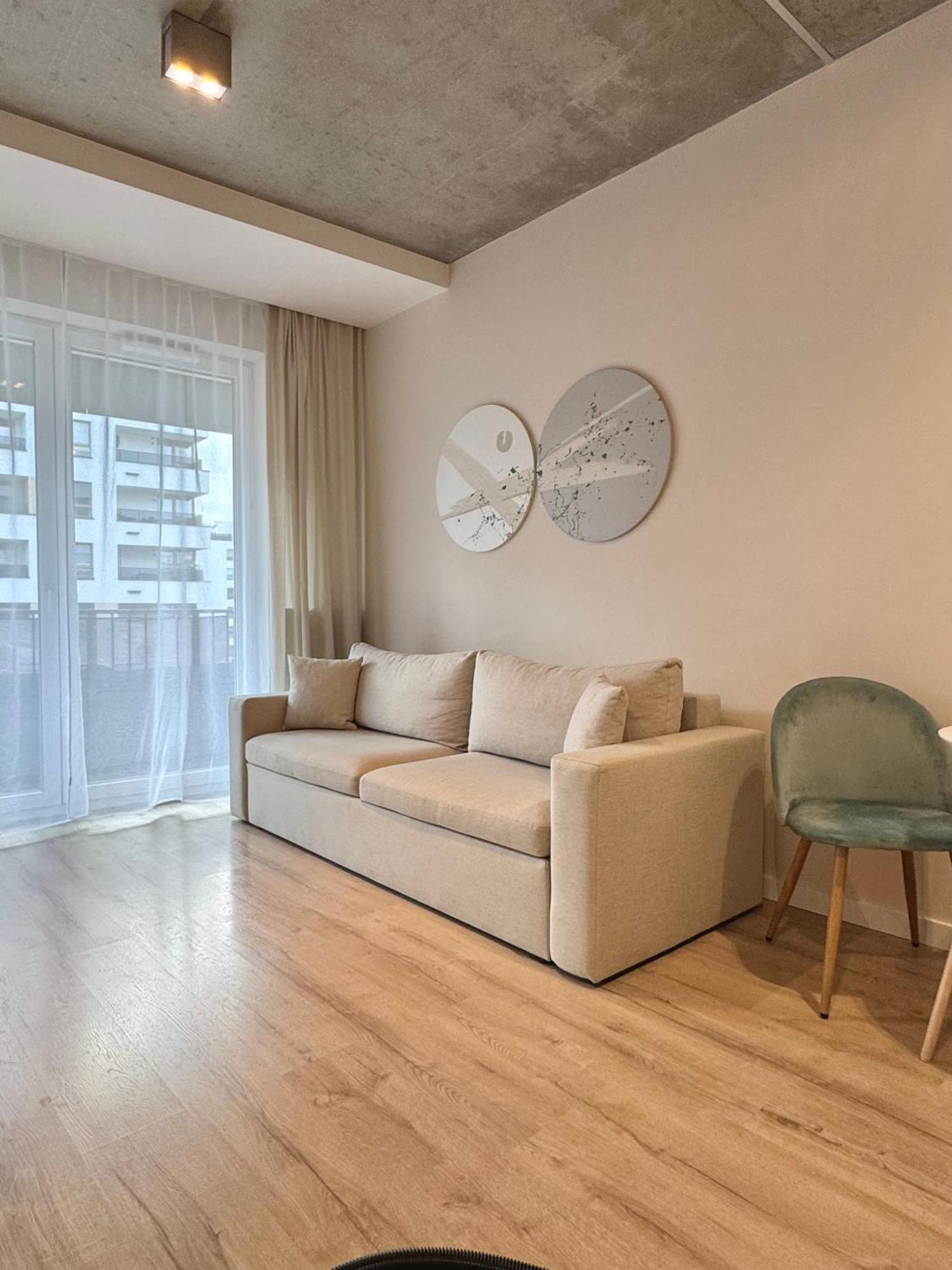 ורשה Komputerowa Apartments Airport And Business District מראה חיצוני תמונה