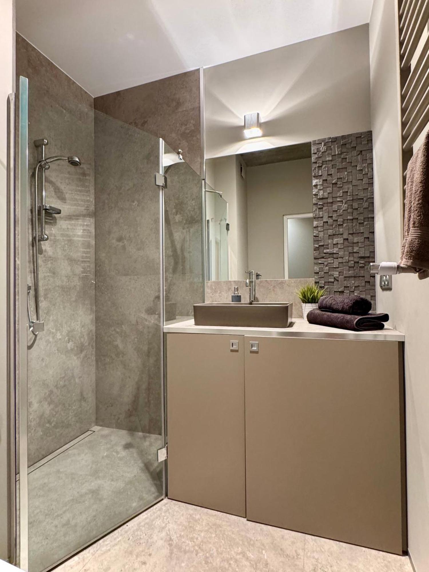 ורשה Komputerowa Apartments Airport And Business District מראה חיצוני תמונה