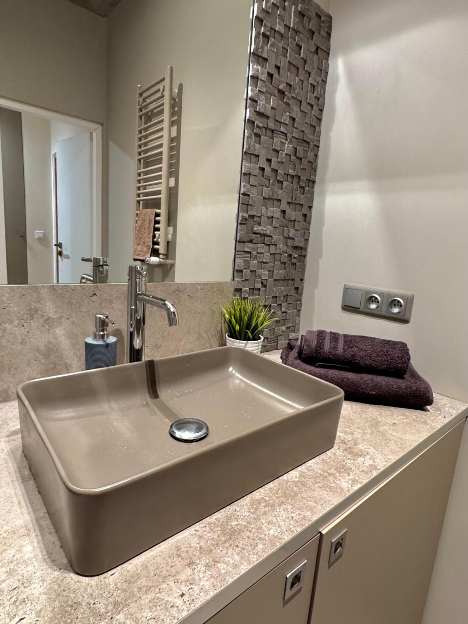 ורשה Komputerowa Apartments Airport And Business District מראה חיצוני תמונה