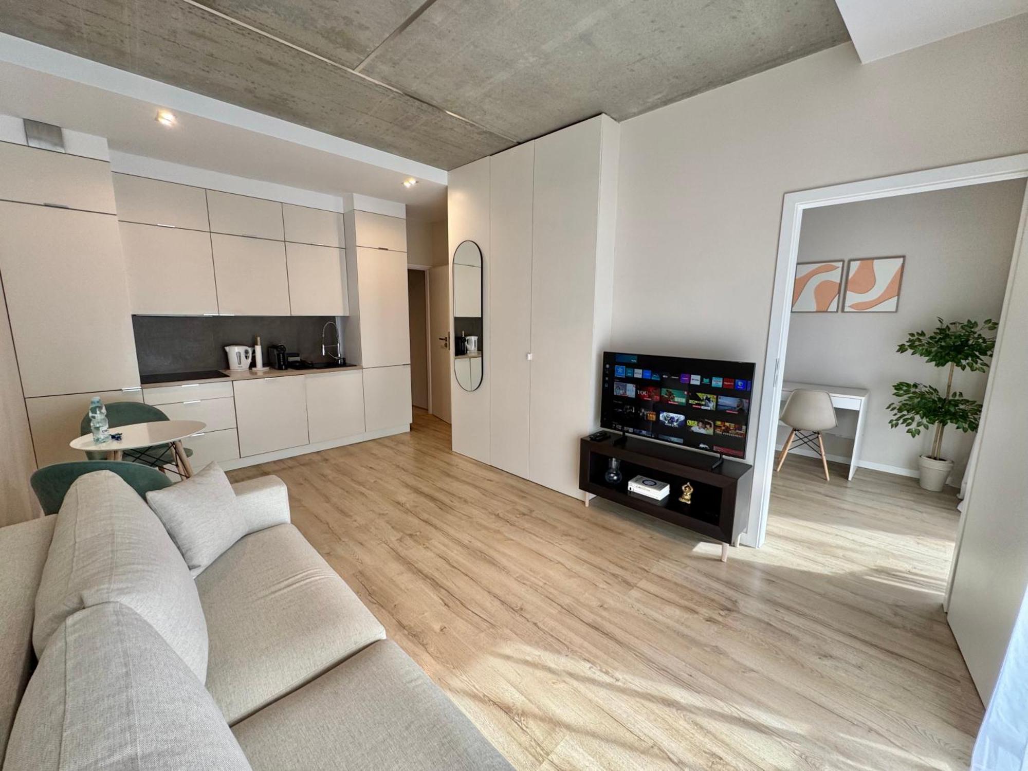 ורשה Komputerowa Apartments Airport And Business District מראה חיצוני תמונה